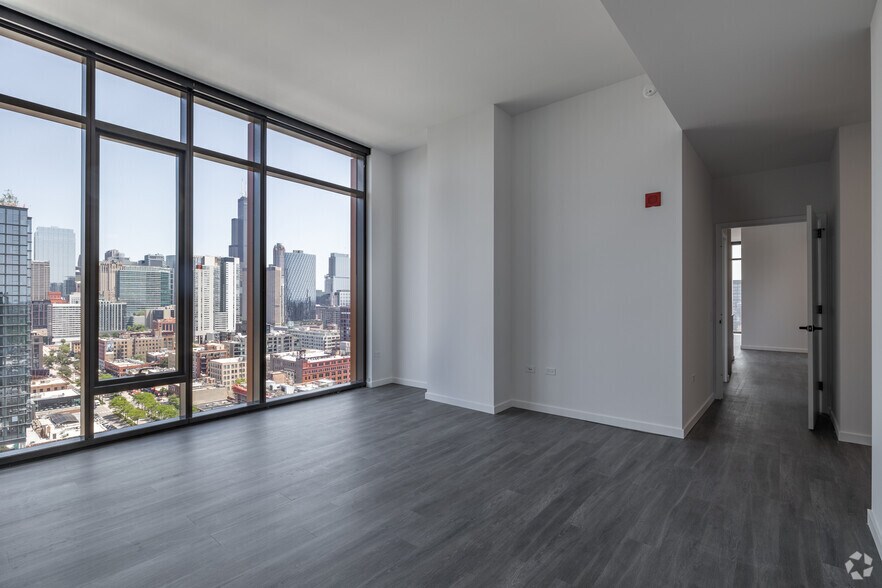 More Photos Of 161 N May St, Chicago Apartments For Lease