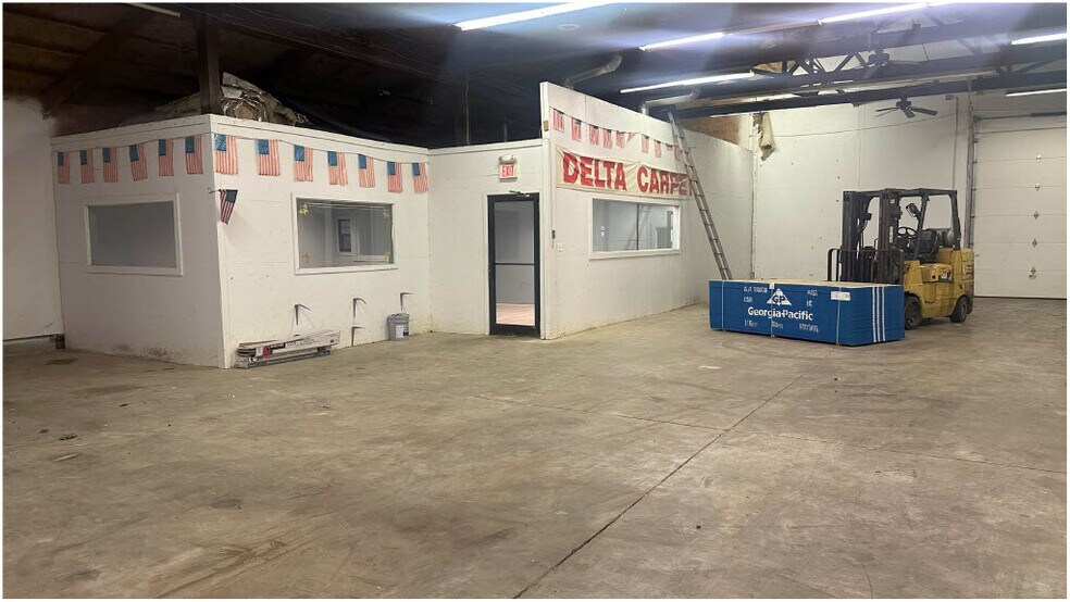 More Photos Of 4521 N Frederick Pike, Dayton Warehouse For Sale