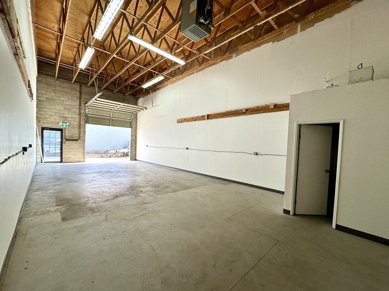 More Photos Of 19640 Landmark Way, Langley Warehouse For Lease