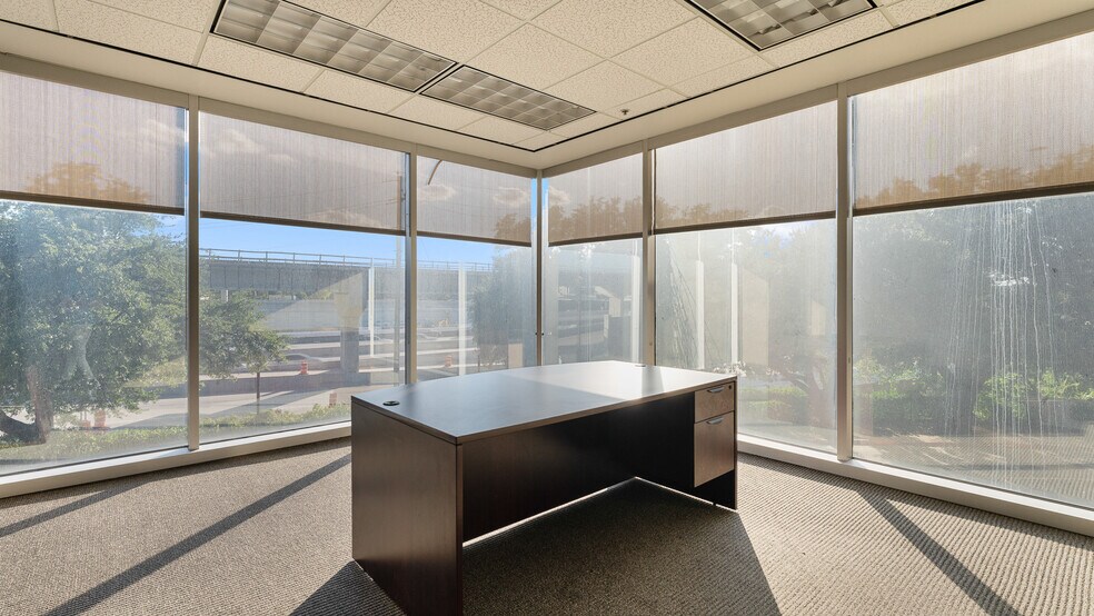 More Photos Of 9101 Lyndon B Johnson Fwy, Dallas Office For Lease