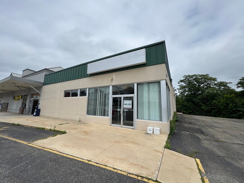 More Photos Of 239-241 N 1st St, Lehighton Storefront For Lease