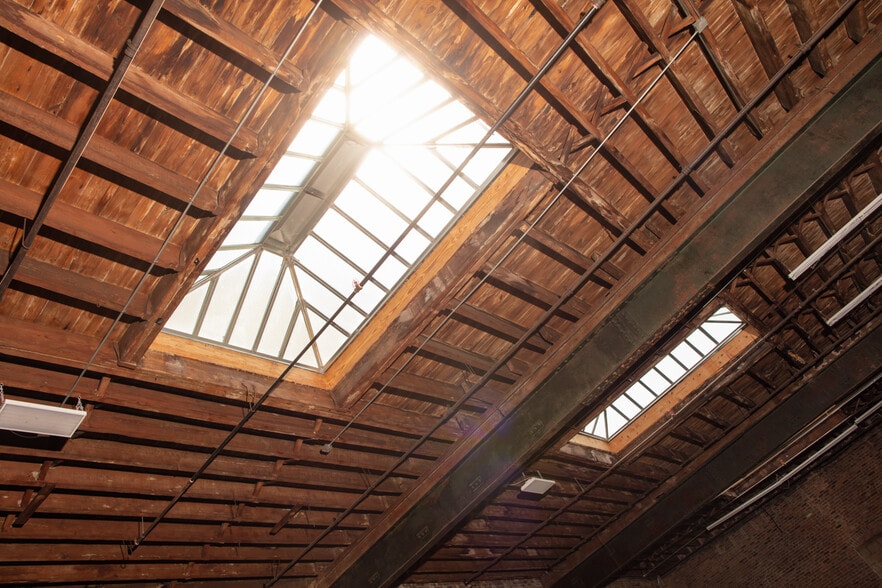 More Photos Of 176 Flushing Ave, Brooklyn Warehouse For Lease