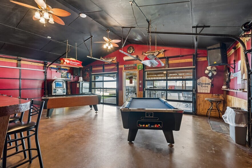 More Photos Of 8848 Soldier Creek Rd, Kingston Hotel For Sale