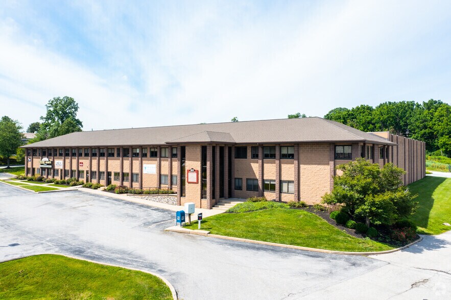 More Photos Of 893 S Matlack St, West Chester Flex For Lease