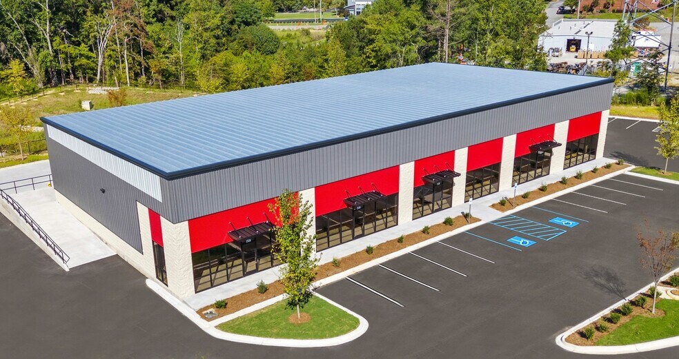 More Photos Of 150 Centrum Dr, Irmo Warehouse For Lease