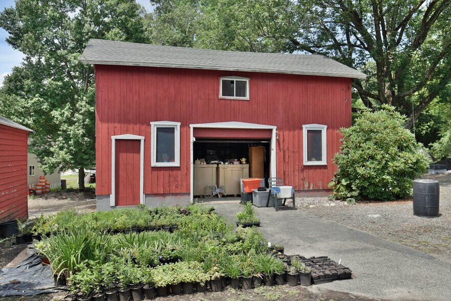 More Photos Of 5621 Berkshire Valley Rd, Oak Ridge Specialty For Sale