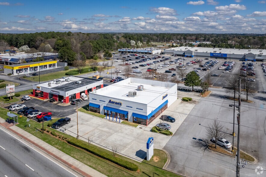 More Photos Of 7048 Highway 85, Riverdale Unknown For Lease