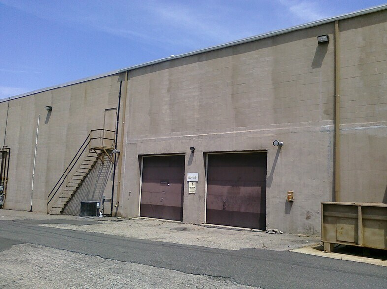 More Photos Of 123 Union City Rd, Prospect Warehouse For Sale