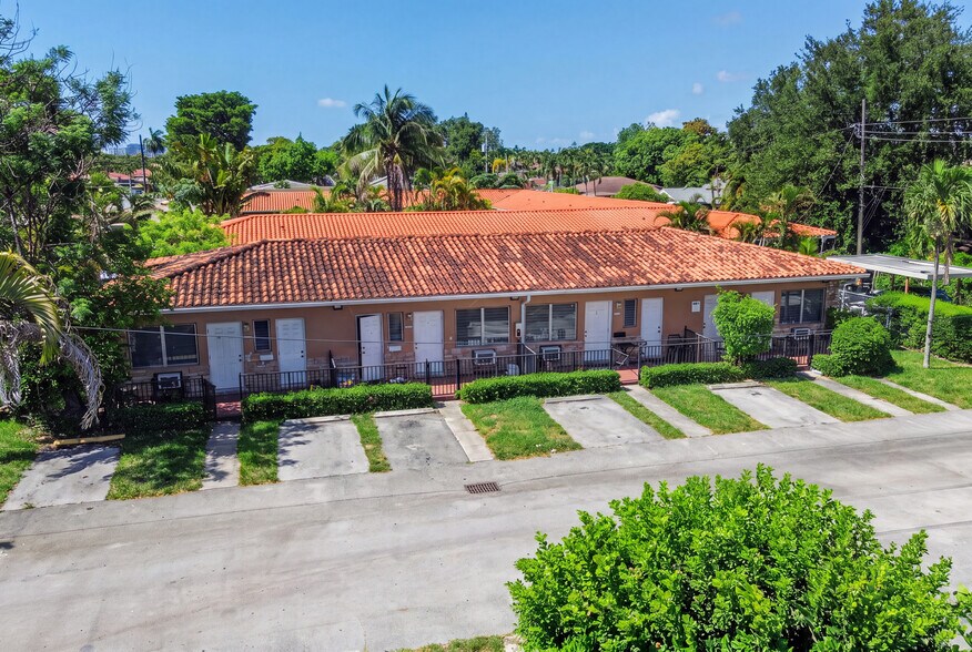 More Photos Of 140 SW 30th Ct, Miami Apartments For Sale