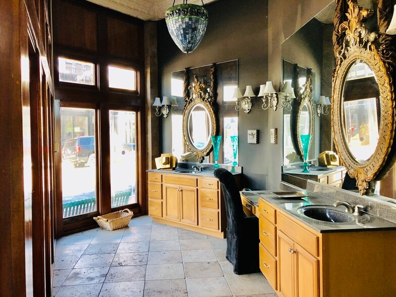 More Photos Of 312 S Main St, Jonesboro Loft Creative Space For Sale