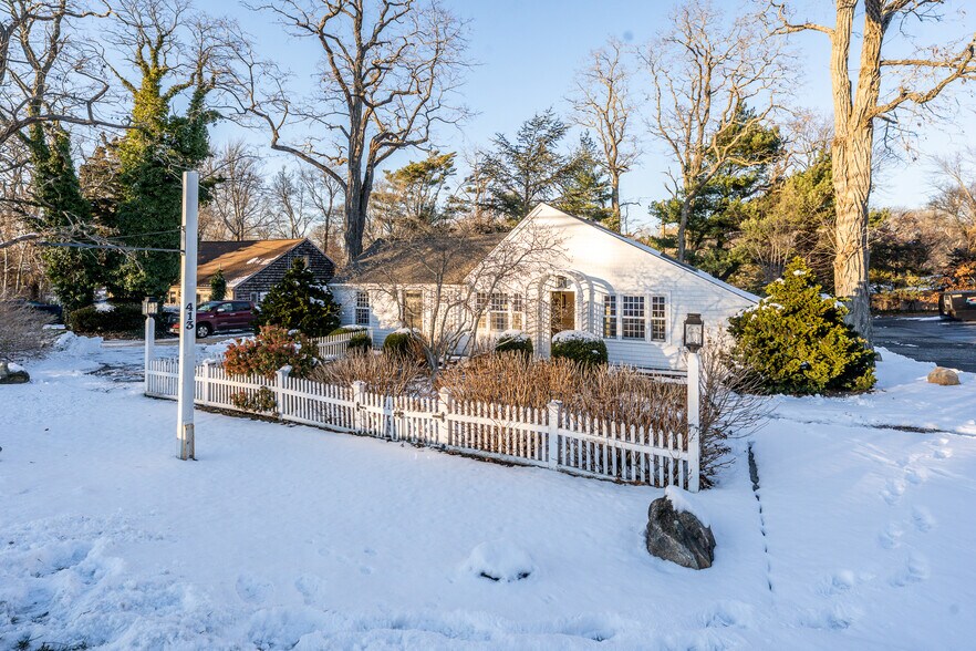 More Photos Of 413 Route 6A, East Sandwich Office Residential For Sale