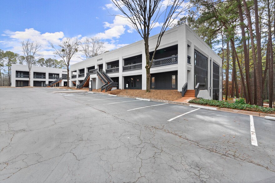 More Photos Of 1800 Lake Park Dr SE, Smyrna Medical For Sale