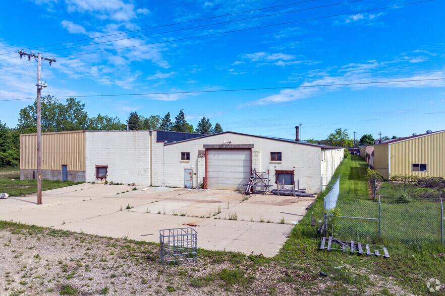More Photos Of 1820 Lake St, Kalamazoo Manufacturing For Sale