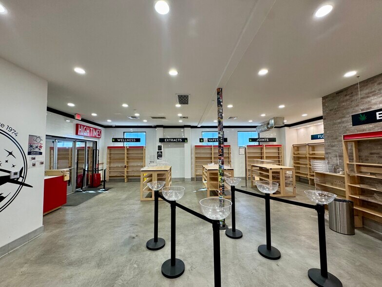 More Photos Of 1894 E Hobsonway, Blythe Fast Food For Sale