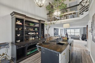 More Photos Of 11983 Cleveland Gibbs Rd, Roanoke Flex For Lease