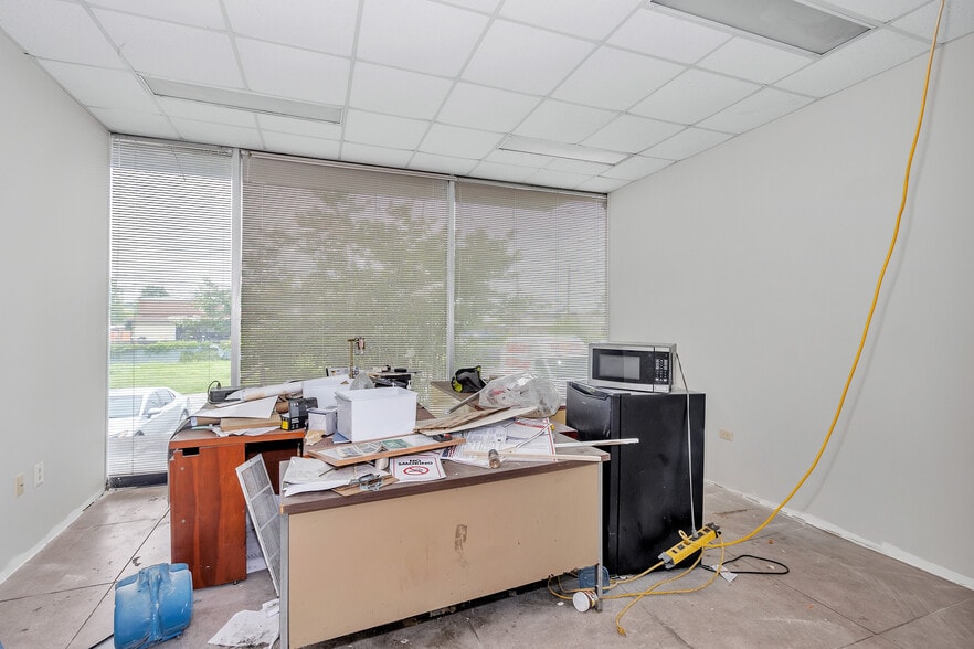 More Photos Of 1219 New Savannah Rd, Augusta Distribution For Sale