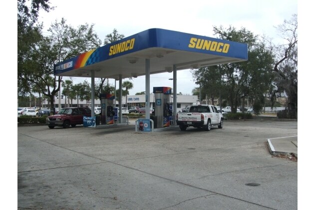 More Photos Of 895 N Nova Rd, Daytona Beach Convenience Store For Sale