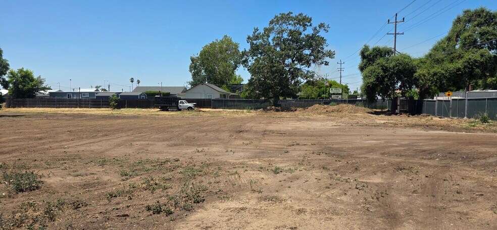 More Photos Of 3144 Q Street, North Highlands Land For Sale