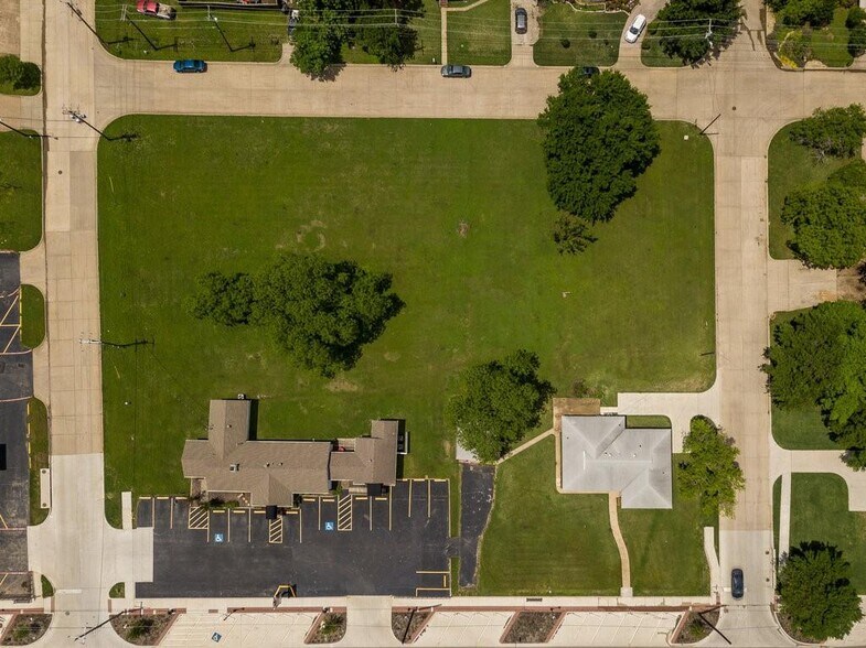 Primary Photo Of , Mansfield Unknown For Sale