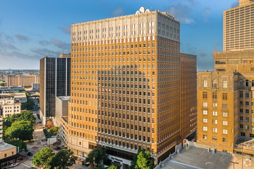 Primary Photo Of 307 W 7th St, Fort Worth Office For Lease