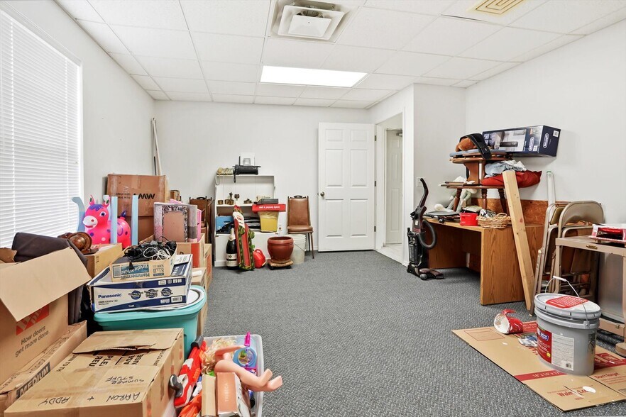 More Photos Of 9040 S Highway 51, Broken Arrow Office For Lease
