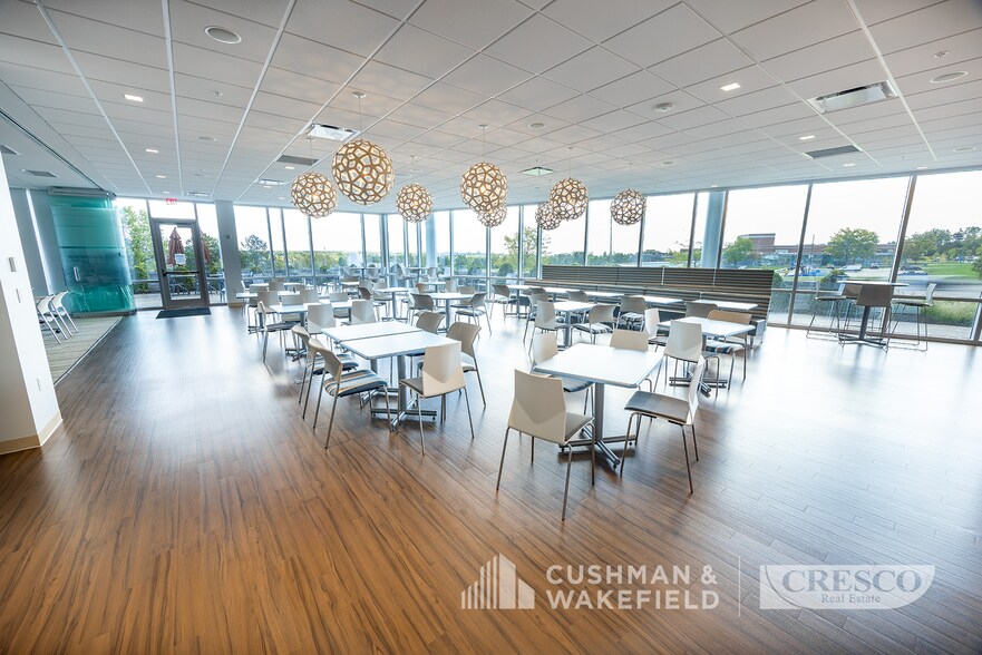 More Photos Of 25435 Harvard Rd, Beachwood Office For Lease