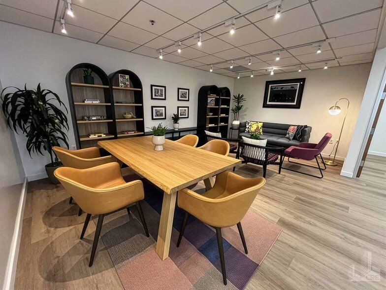 More Photos Of 290 King St, San Francisco Loft Creative Space For Lease