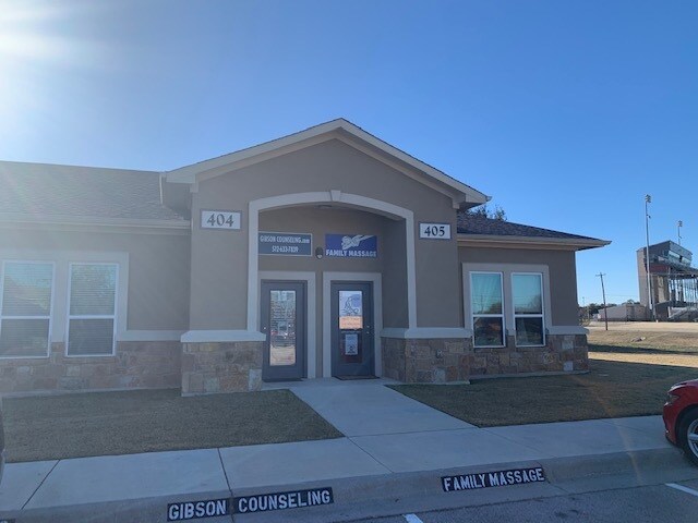 More Photos Of 2301 S Bagdad, Cedar Park Office For Sale