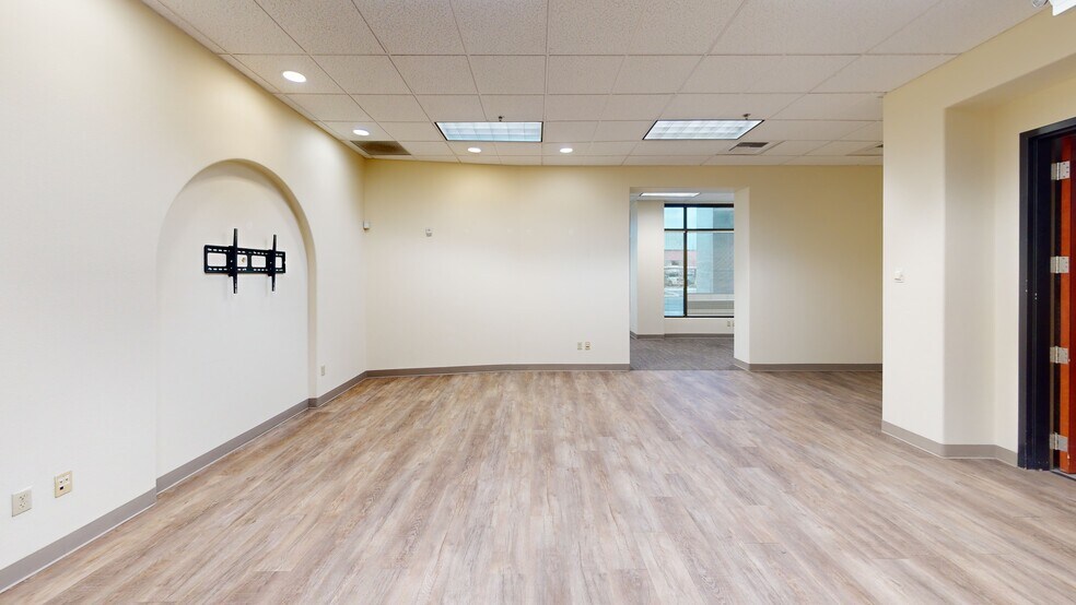More Photos Of 5441 Kietzke Ln, Reno Office For Sale