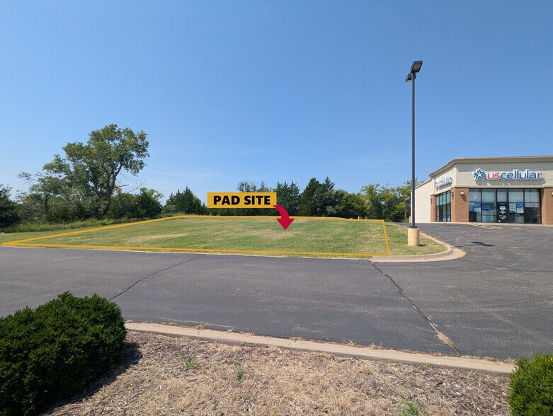 More Photos Of 2401 Summit St, Arkansas City Land For Sale