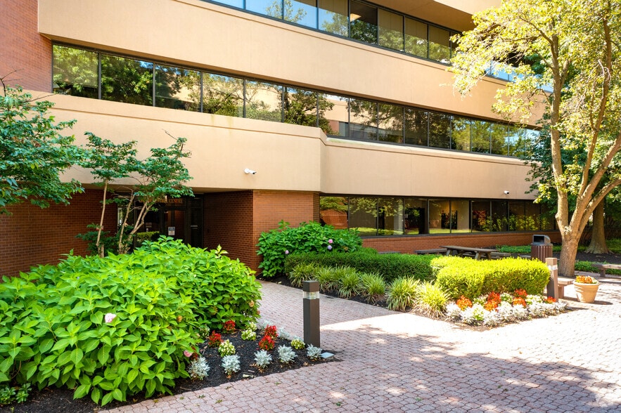 More Photos Of 10000 Lincoln Dr E, Marlton Coworking Space