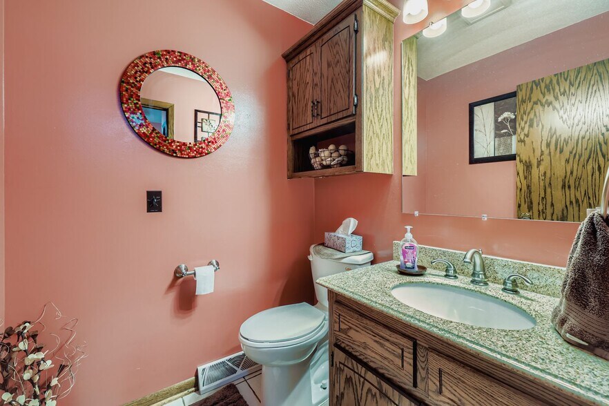 More Photos Of 198 35th St NE, Buffalo Warehouse For Sale