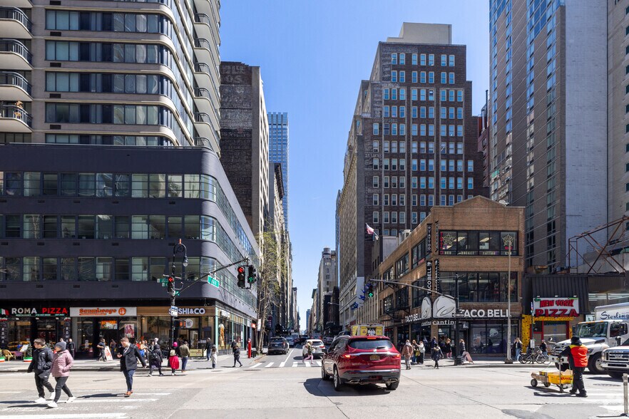 More Photos Of 65 W 36th St, New York Loft Creative Space For Lease