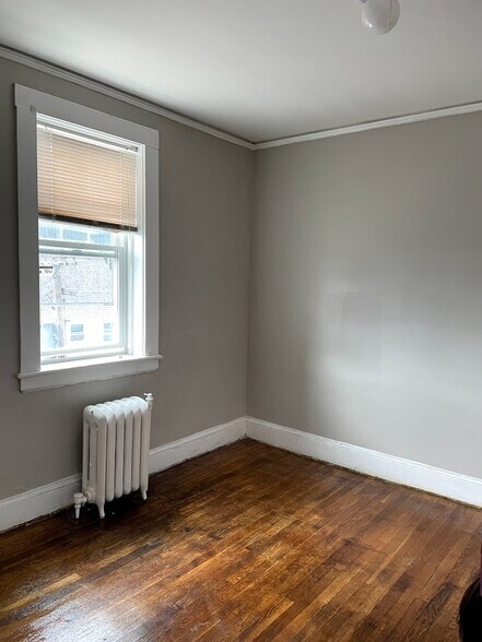 More Photos Of 174 Willow St, Waterbury Apartments For Sale