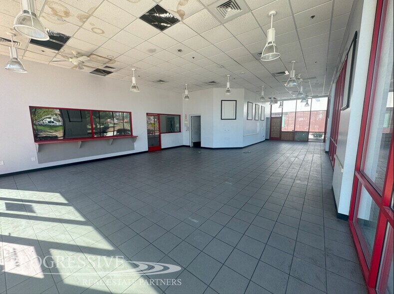 More Photos Of 8048 Cherry Ave, Fontana Freestanding For Sale