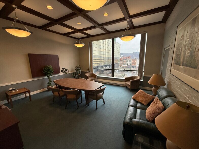 More Photos Of 1310 Market St, Wheeling Office For Lease