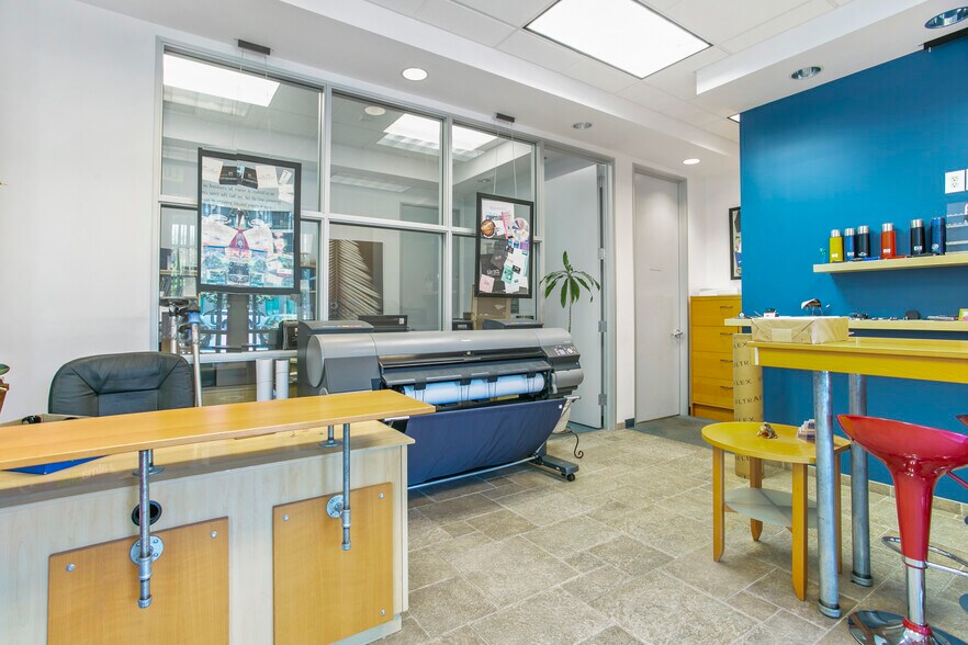More Photos Of 8935 Research Dr, Irvine Loft Creative Space For Sale