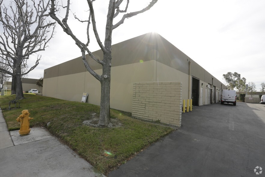 More Photos Of 10282 Trask Ave, Garden Grove Warehouse For Lease