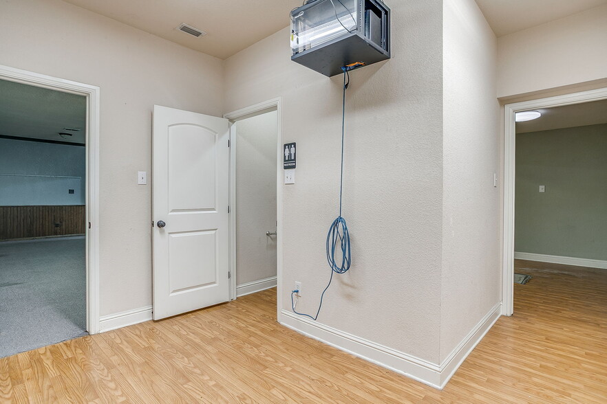 More Photos Of 1814 Barnett Dr, Weatherford Unknown For Lease