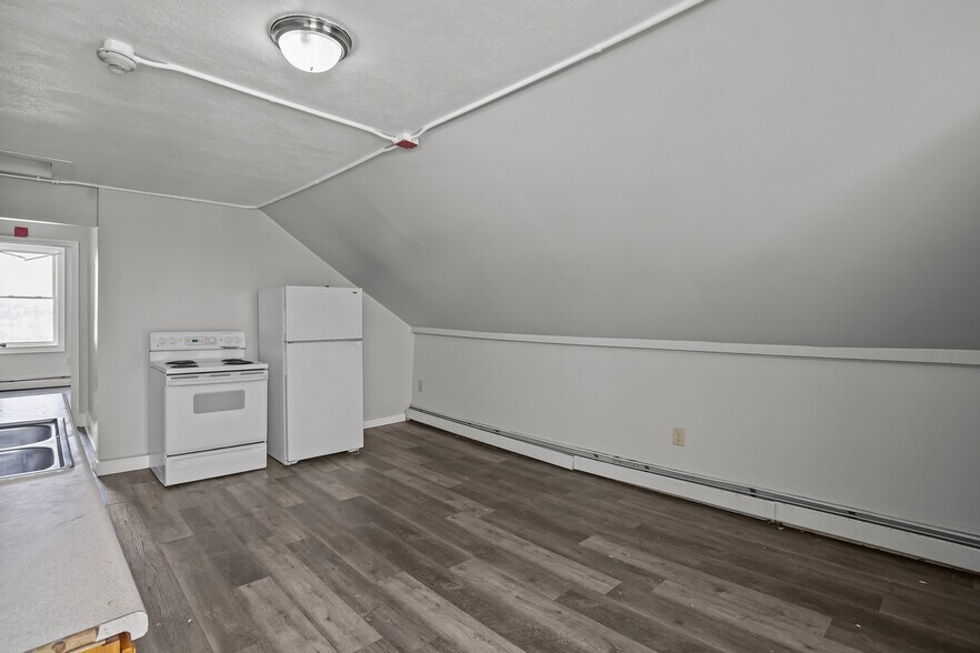 More Photos Of 226 S Main St, Woonsocket Apartments For Sale