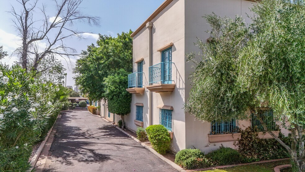 More Photos Of 335 E Palm Ln, Phoenix Loft Creative Space For Sale