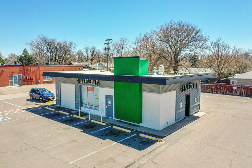 Primary Photo Of 10100 Montview Blvd, Aurora Convenience Store For Sale