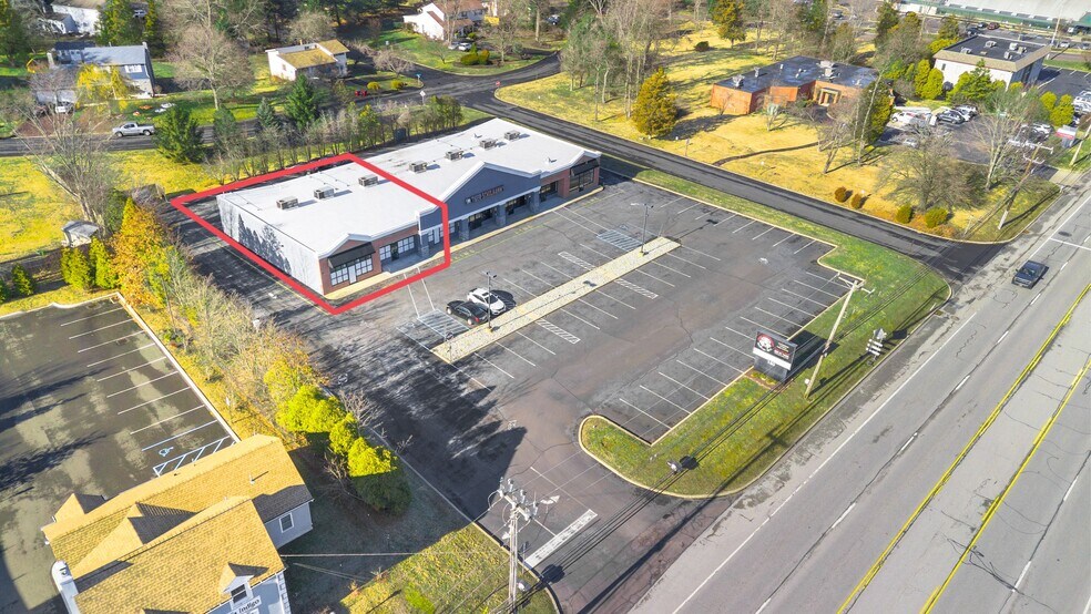 More Photos Of 160 Bethlehem Pike, Colmar Freestanding For Lease