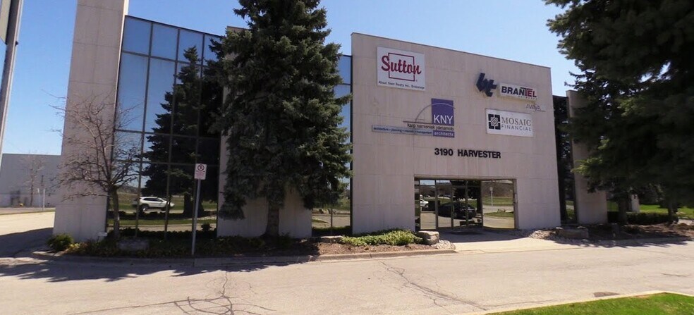 More Photos Of 3190 Harvester Rd, Burlington Office For Sale