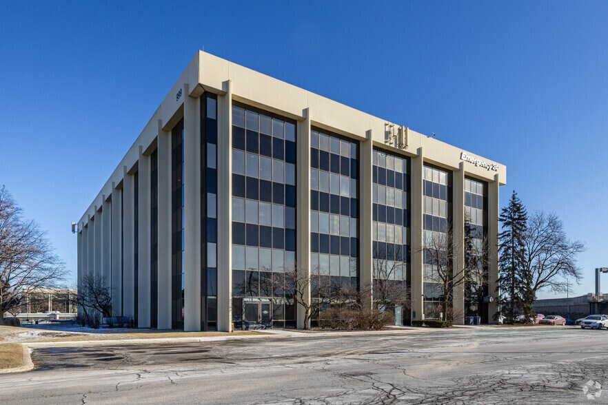 More Photos Of 999 E Touhy Ave, Des Plaines Office For Lease