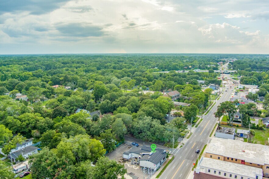 More Photos Of 6512-6514 Norwood Ave, Jacksonville Restaurant For Sale