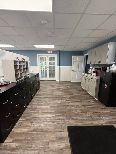 More Photos Of 364 N Courtland St, East Stroudsburg Medical For Lease