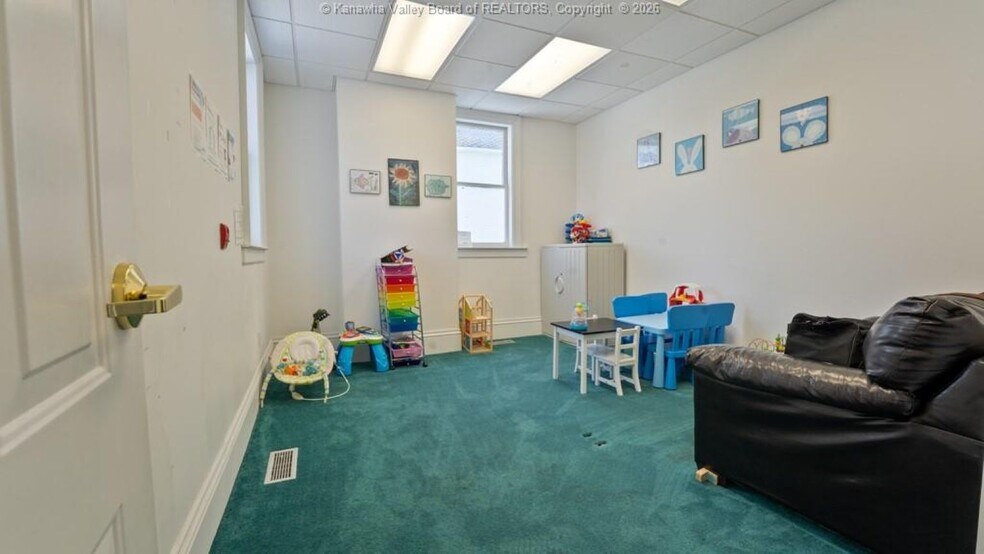 More Photos Of 1510 Kanawha Blvd E, Charleston Office For Sale