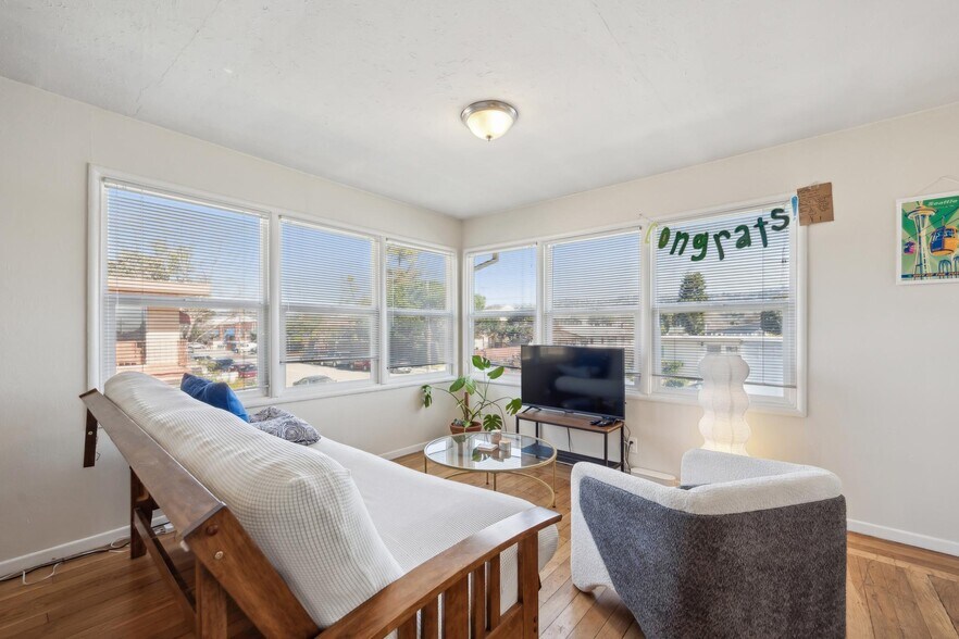 More Photos Of 1412-1416 9th St, Berkeley Apartments For Sale