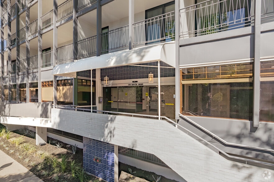 More Photos Of 2701 Capitol Ave, Sacramento Apartments For Lease